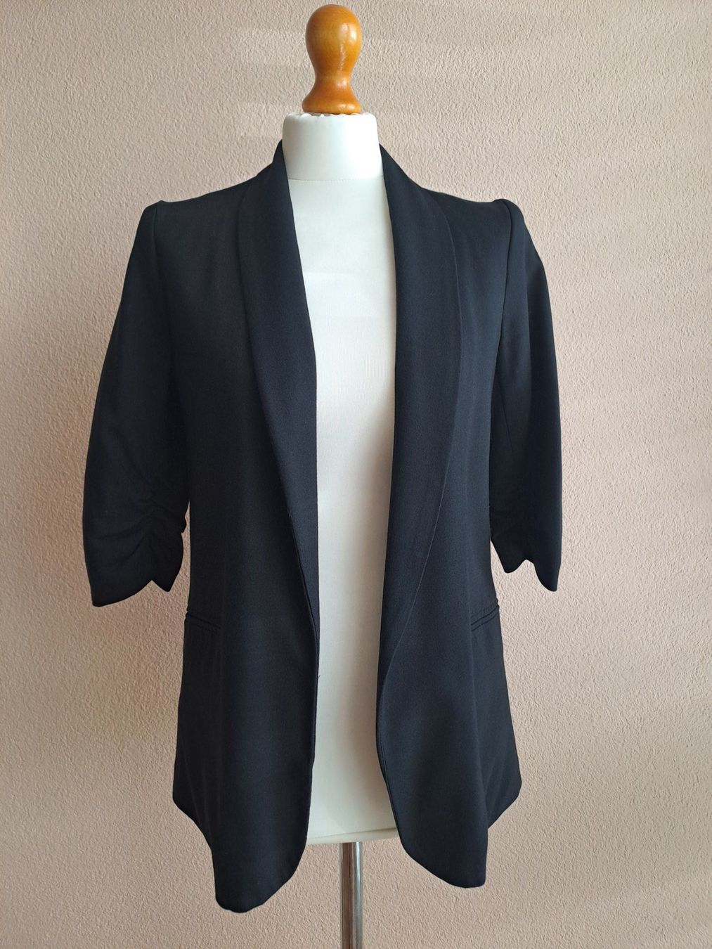 Vestes: Schwarzer Blazer XS – D'occasion à Volketswil par ronbons