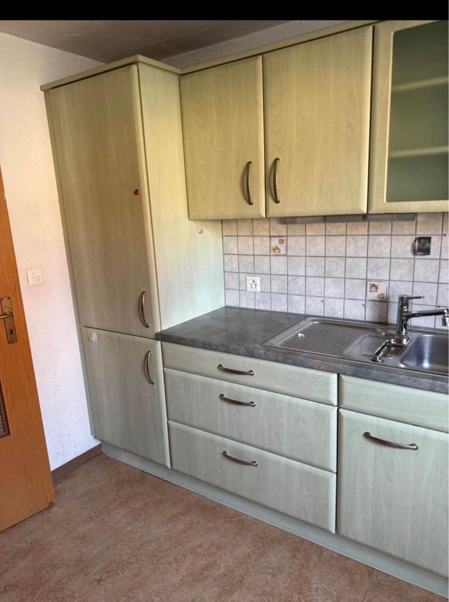 Komplettküchen: Küchenschränke – Gebraucht aus Uzwil von ens_8cd8 2