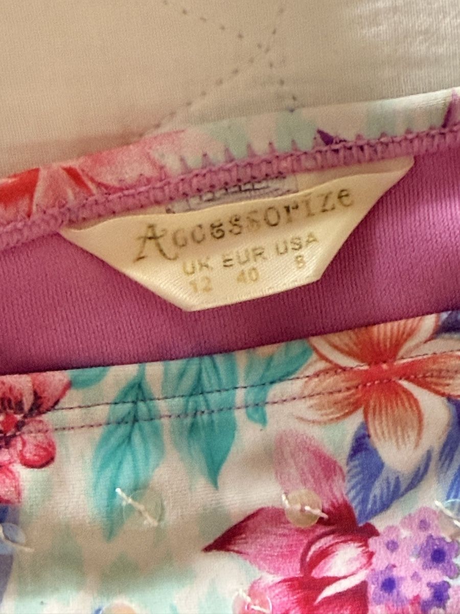 Badekleider & Bikinis: Bikini Accessorize Blumenmuster Gr.40 wie Neu – Gebraucht aus Dübendorf von Nemo_0 1
