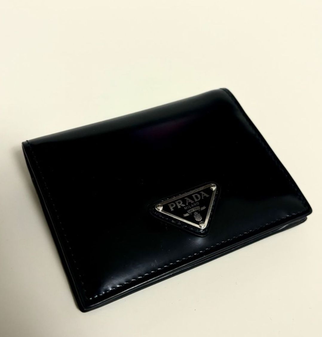 Prada Brieftaschen: PRADA Luxury Leather Wallet (NP 700.-)  – Gebraucht aus Luzern von Swiss-Garage 5