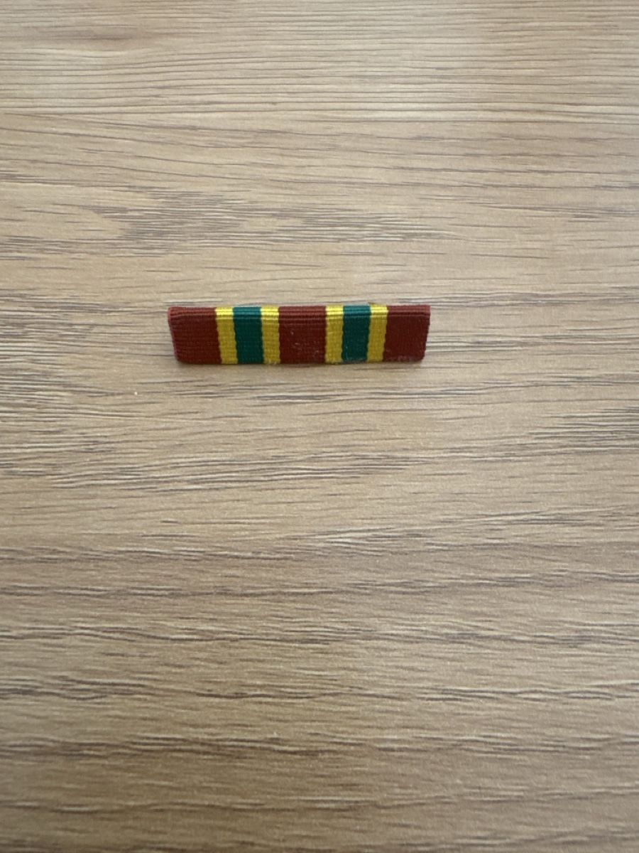 Placchette & Badge: Ribbon – Usato da Les Cullayes venduto da leo_r2dc