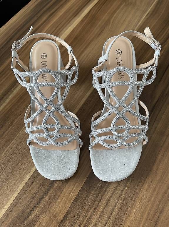 Scarpe da donna: Chaussure taille 39 – Nuovo (secondo la descrizione) da Martigny venduto da cristal25 4
