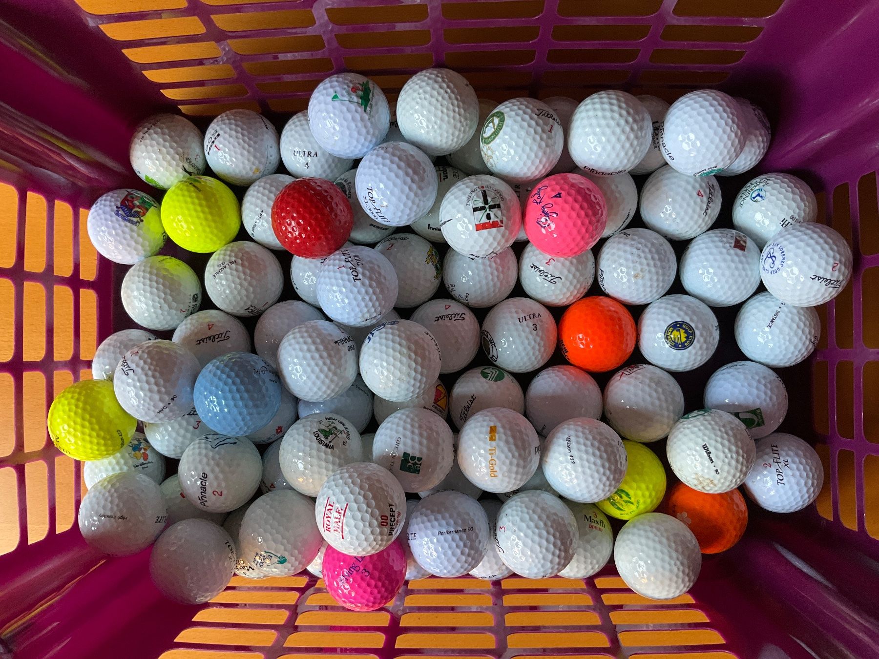Bälle: 92 balles de golf – Gebraucht aus Gland von DL2004