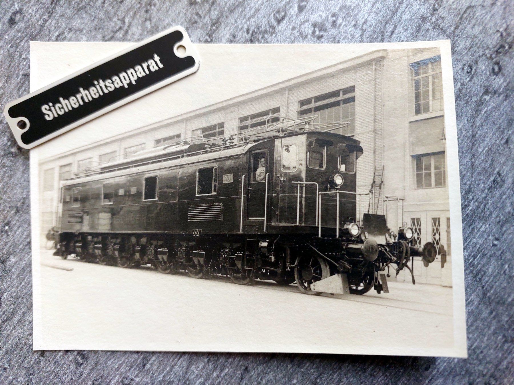 Cartoline postali: BLS Ae 6/8 Nr. 201 "Breda" - Foto – Usato da Schönenwerd venduto da Steidi
