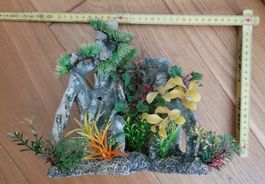 Aquarium Dekoration, Baumstamm mit Pflanzen, Top Zustand ...