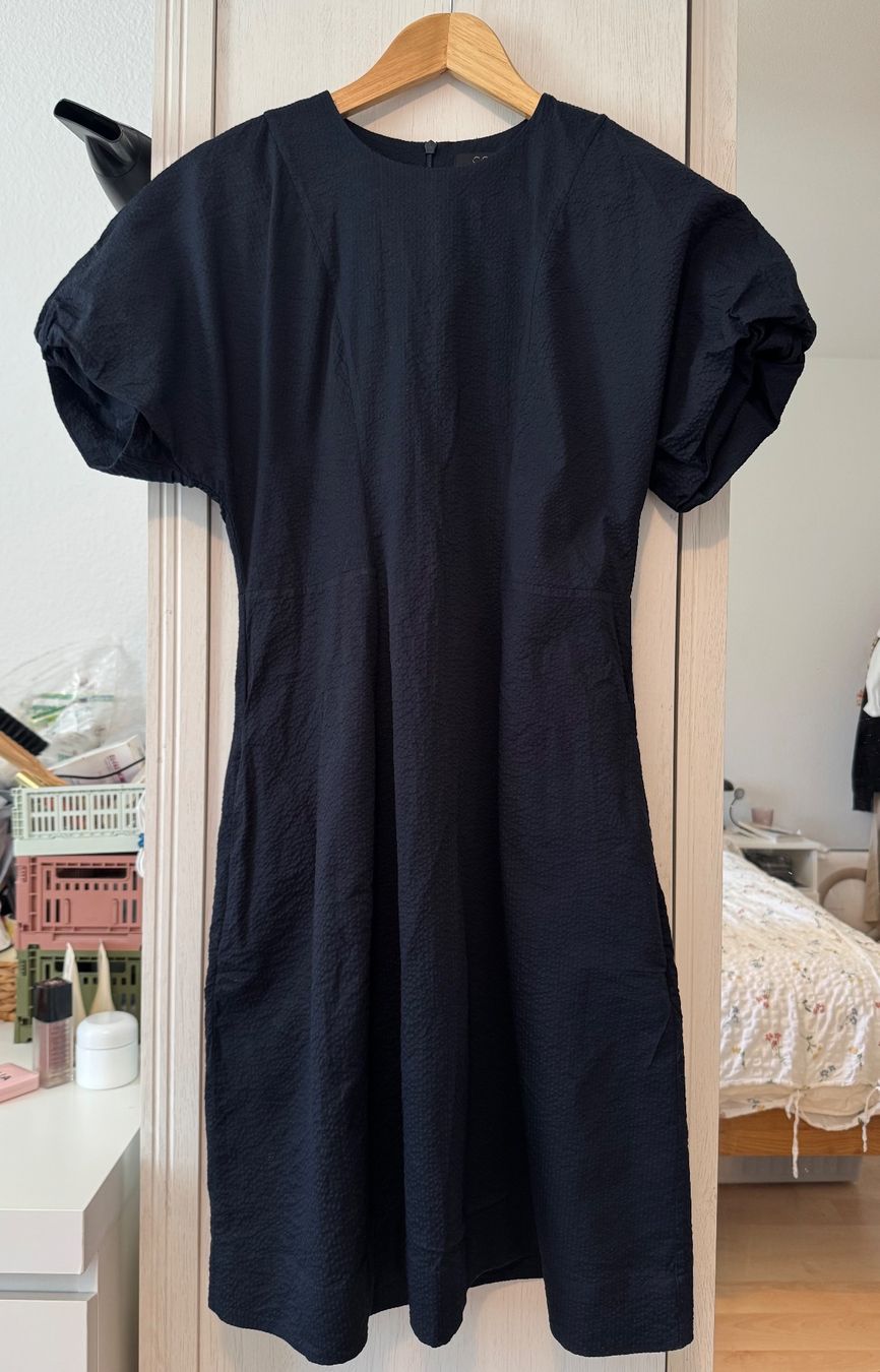 Cos Vestiti: COS dress – Usato da Kilchberg ZH venduto da ngt_hnw9