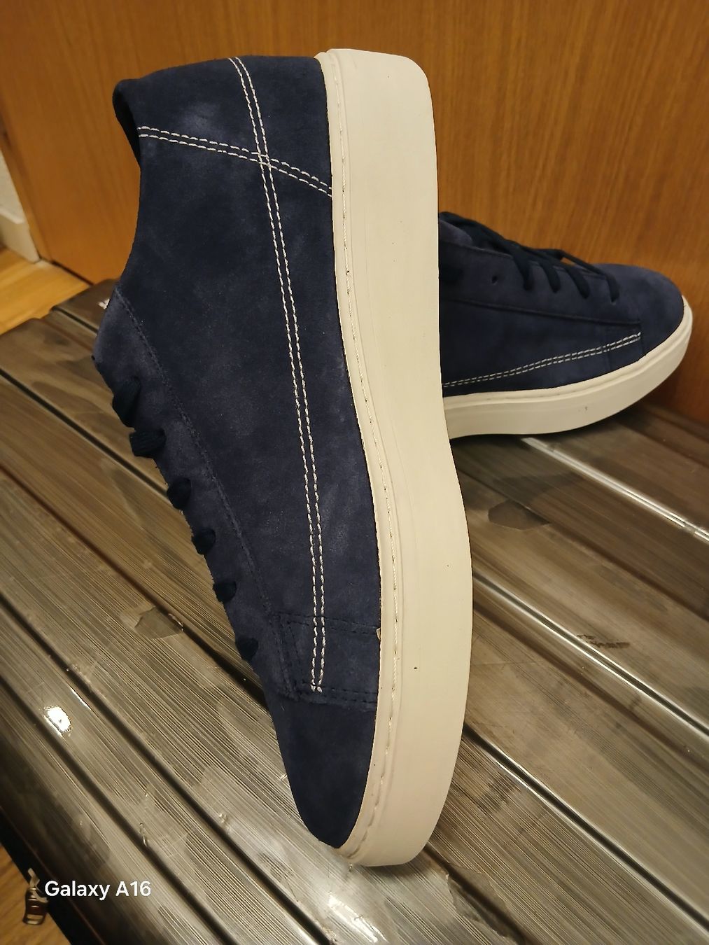 Scarpe da uomo: Snakers en cuir Lyle & Scott neuves – Nuovo e nell'imballaggio originale da Genève venduto da Martinbng 4