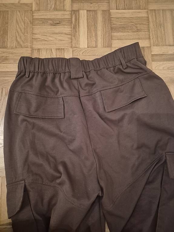 Hosen: Braune Cargo-Hose – Gebraucht aus Ettingen von mus_qx88 1