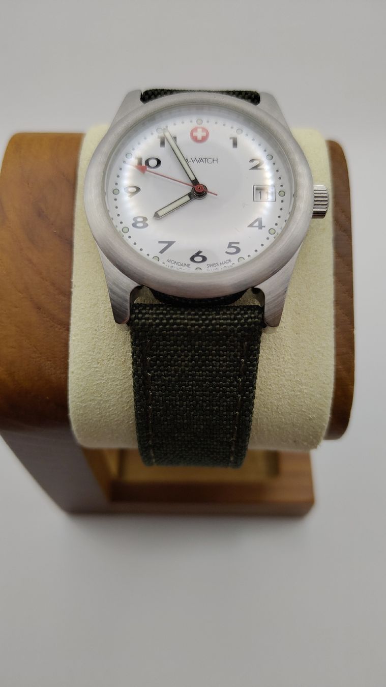 M-Watch Orologi: M-Watch, 2000er Design Field Watch – Usato da Ballwil venduto da eldave