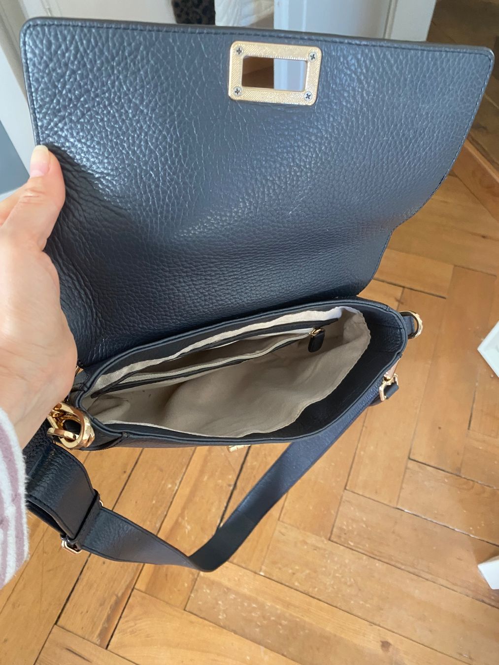 Geox Borse da donna: Geox Handtasche Grau - Top Zustand – Usato da Zürich venduto da ana_7wny 4