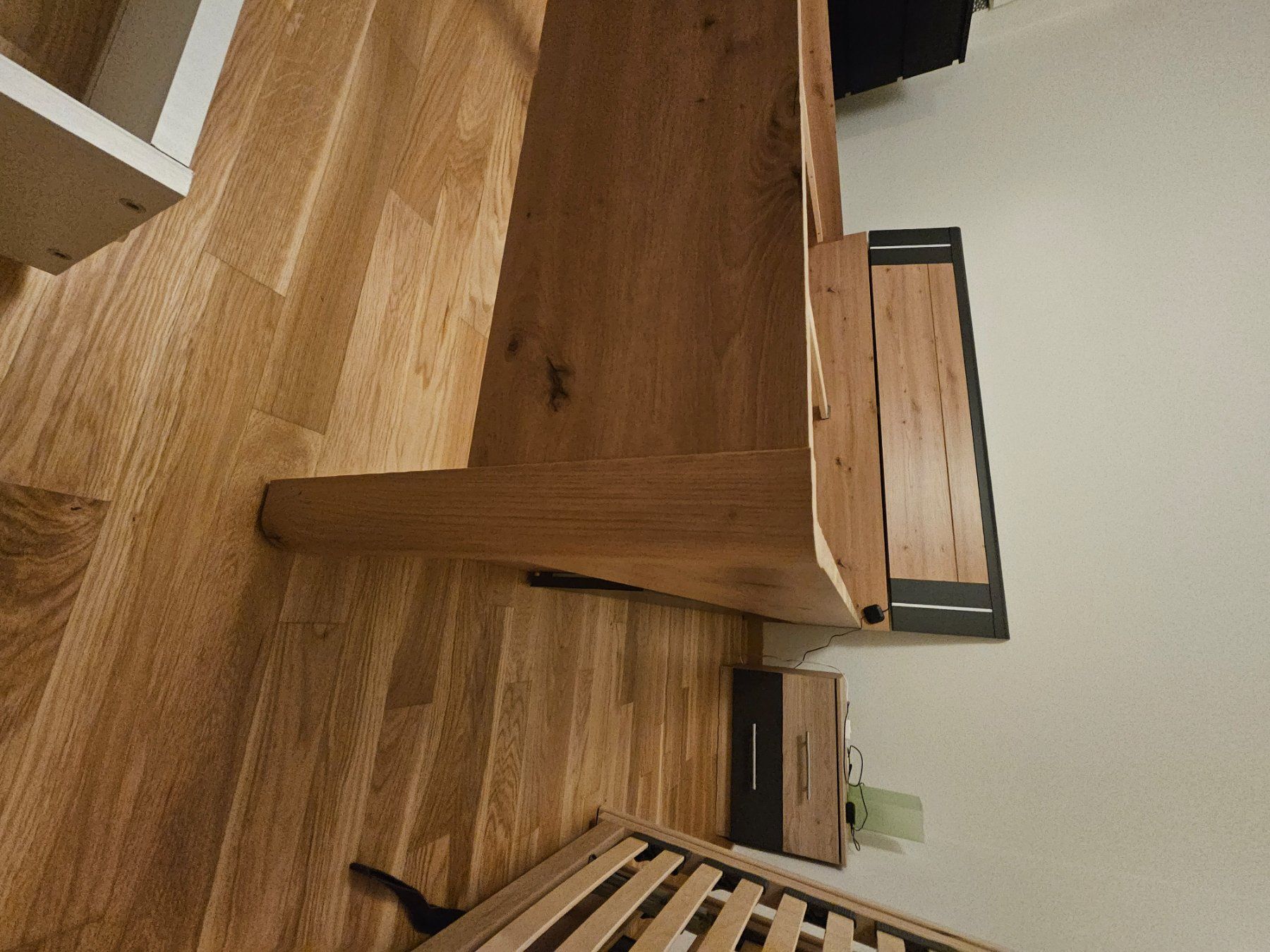 Mömax Letti: Stauraumbett Eiche mit Beleuchtung 180x200 – Nuovo (secondo la descrizione) da  venduto da  4