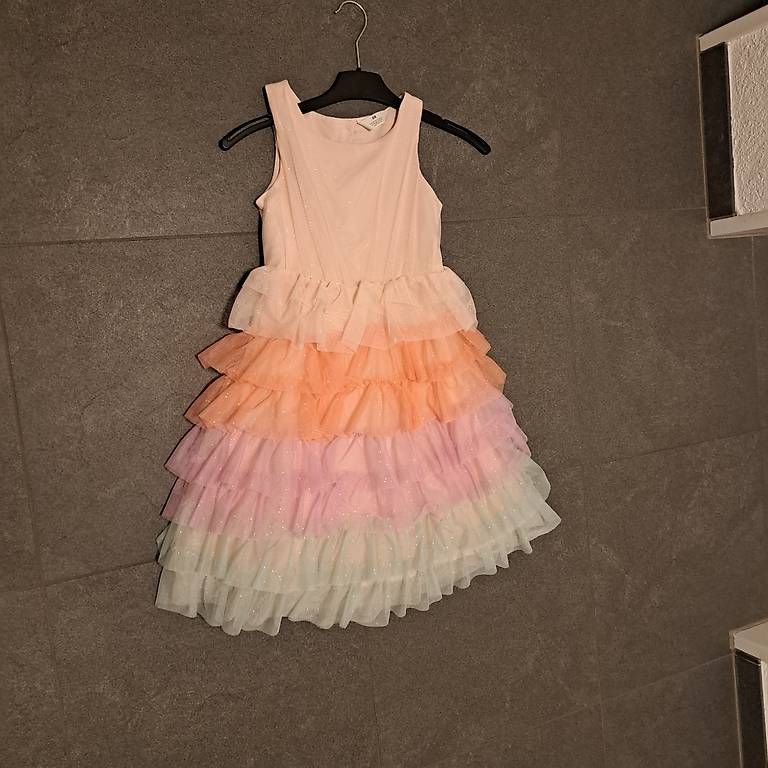 Kleider: Kleid  – Gebraucht aus Neftenbach von sam_jbb5 3