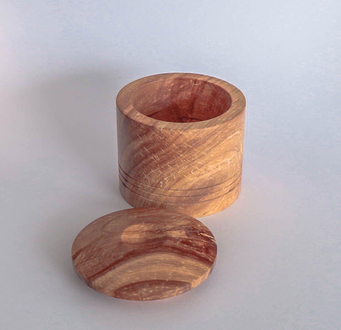 Holzartikel: Holzdose -Apfelbaum – Neu (gemäss Beschreibung) aus Wil SG von Fischweiher42 1
