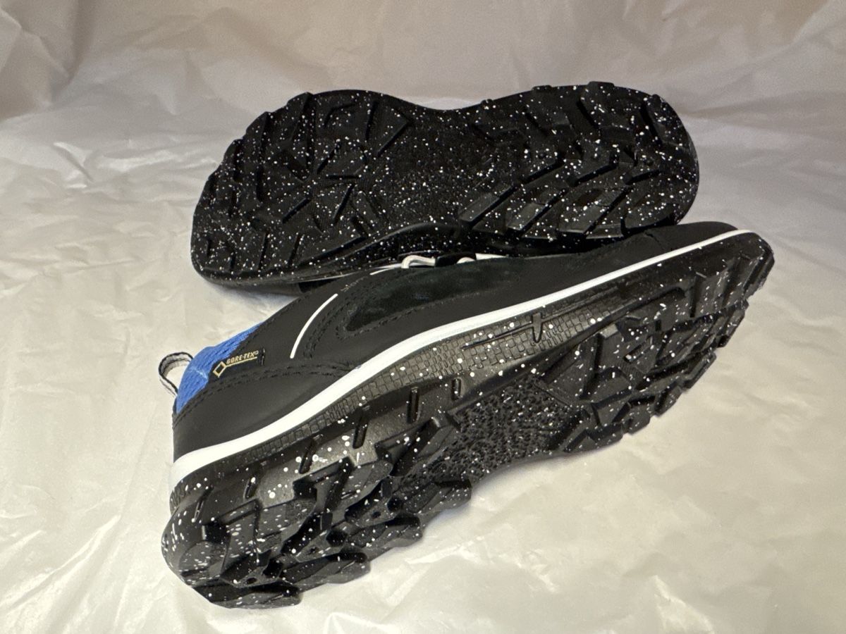 Ecco Scarpe da uomo: Ecco Halbschuh GoreTex, Größe 32 schwarz – Nuovo e nell'imballaggio originale da Oberglatt ZH venduto da cyringo 2