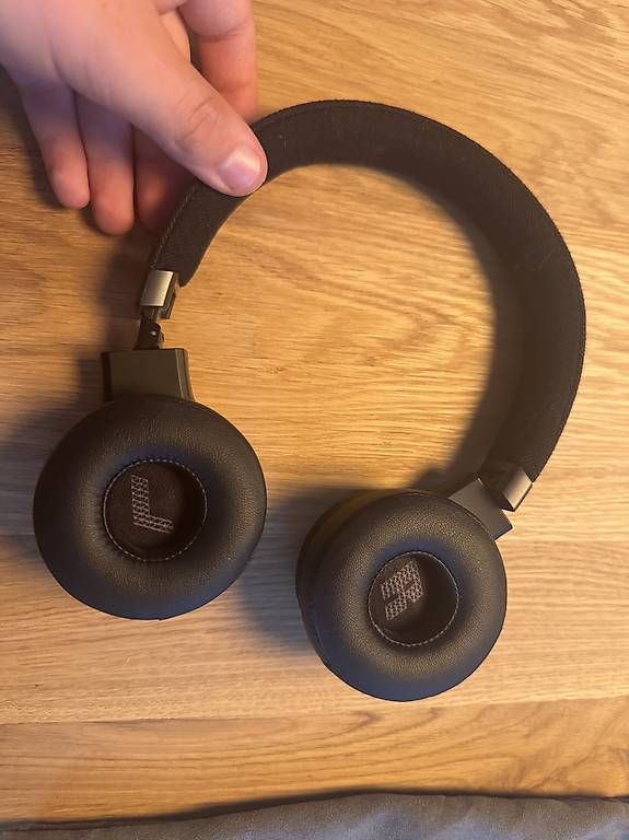 JBL Kopfhörer: JBL Live 670NC Kopfhörer – Neu (gemäss Beschreibung) aus Hendschiken von DanielaM86 1