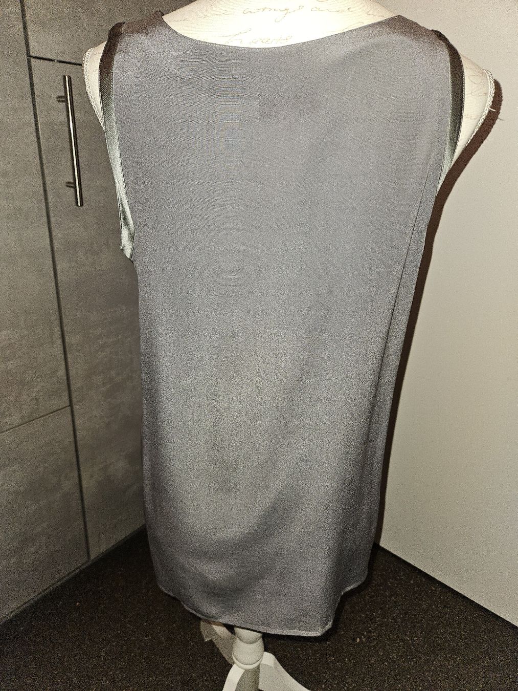 Blusen: Madame de Saint Gil Bluse Seide Grau Grösse 38 – Neu (gemäss Beschreibung) aus Anwil von tamoos 2