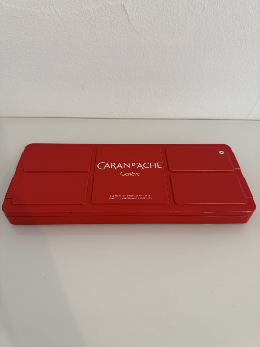 Colori: Caran d'Ache Wasserfarbe Malkasten – Nuovo (secondo la descrizione) da Frauenfeld venduto da _smile_w 3