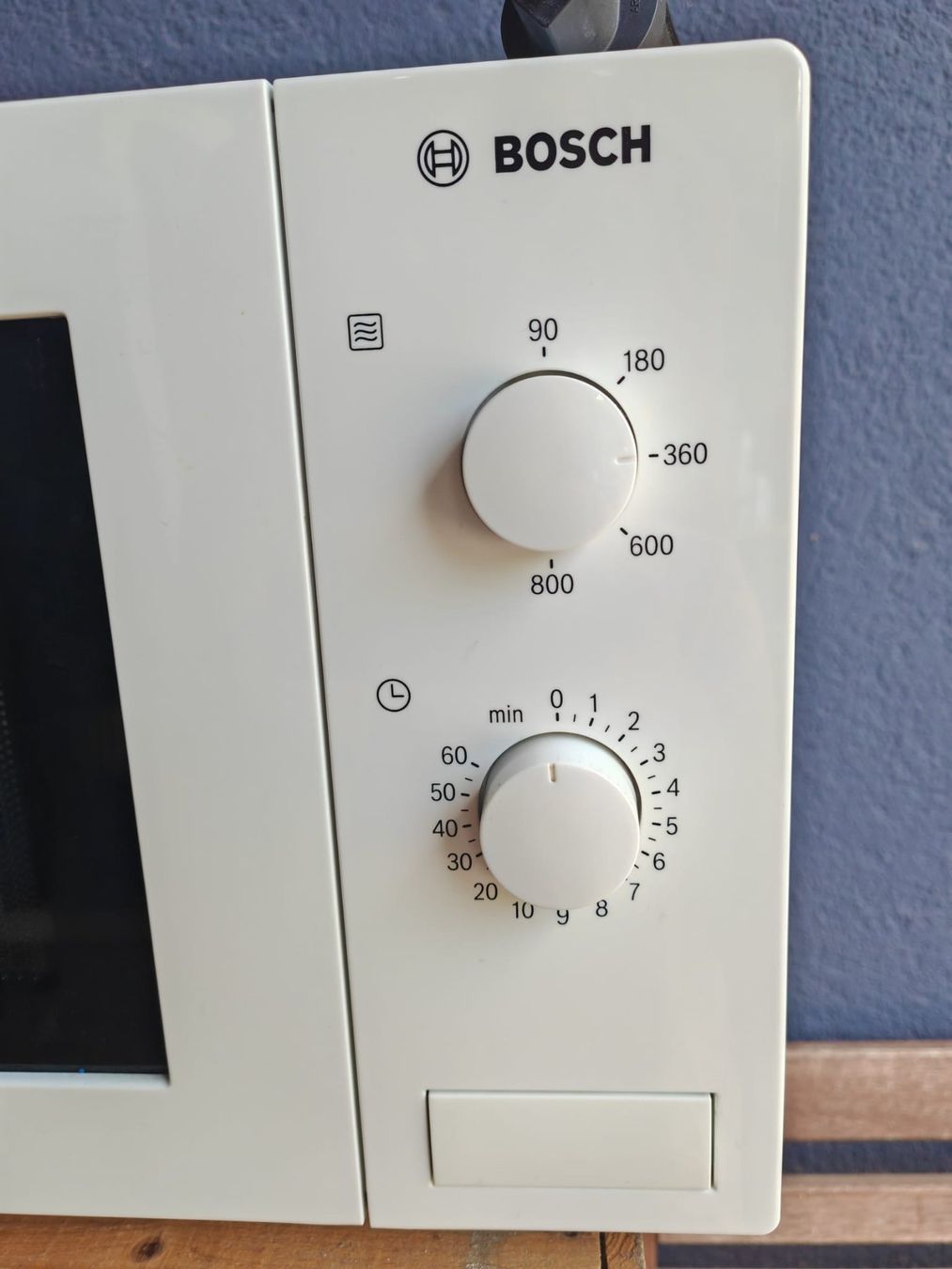 Bosch Elettrodomestici da cucina: Mikrowelle von Bosch – Usato da Starrkirch-Wil venduto da markus.roschi 2