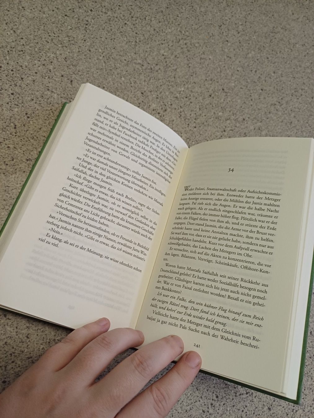 Bücher: Buch Entführung Petra Ivanov – Gebraucht aus Walenstadt von  2