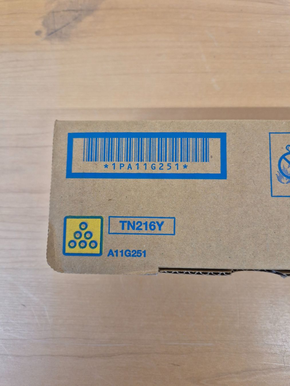 Konica Druckerpatronen & Toner: Konica Minolta TN216Y Yellow Toner – Neu (gemäss Beschreibung) aus Elgg von computerbrocki