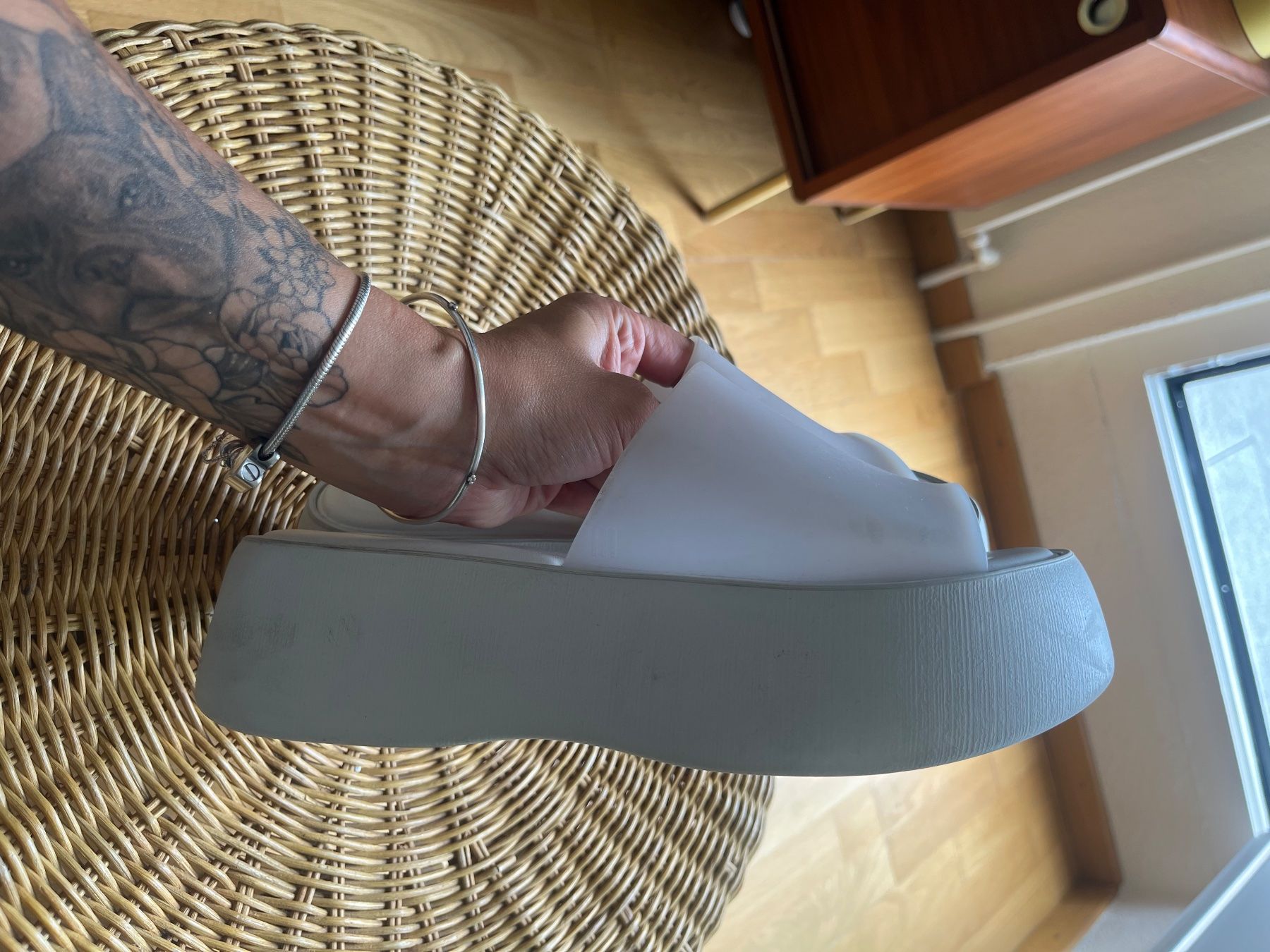Scarpe da donna: Neuwertige Melissa Plattform Schuhen – Nuovo (secondo la descrizione) da Zürich venduto da laribuechel 1