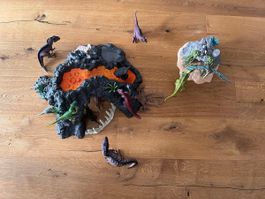 Schleich Set 14 Dinosaurier mit Vulkanlandschaft