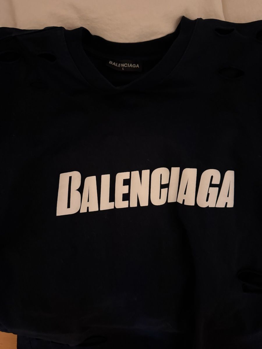 Balenciaga T-shirt: Balenciaga, neu gr L – Nuovo (secondo la descrizione) da rorschach venduto da Mona1609 4