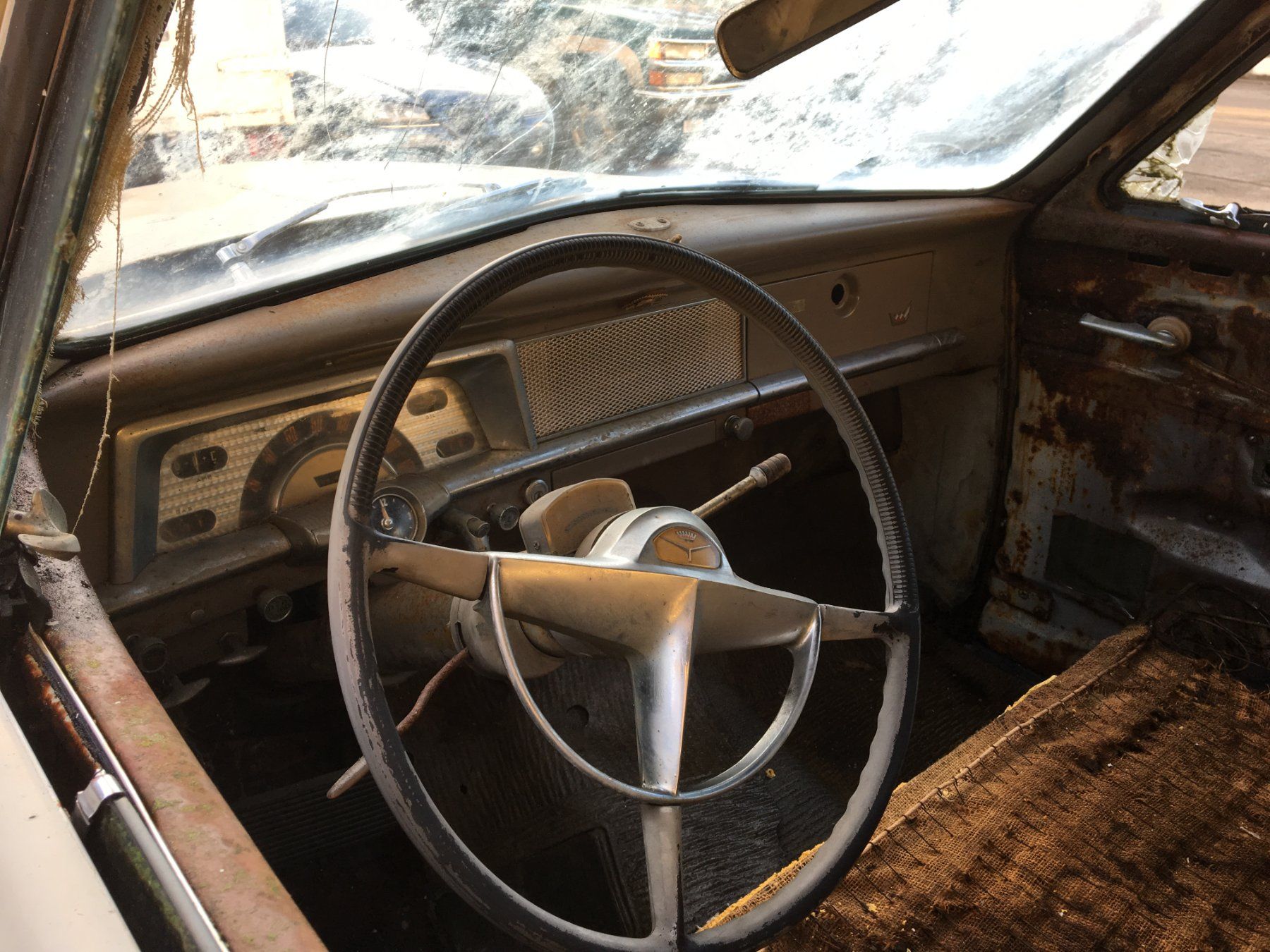 Studebaker Autos: Studebaker Champion 1952 – Defekt aus Satigny von acr_2dk7 6