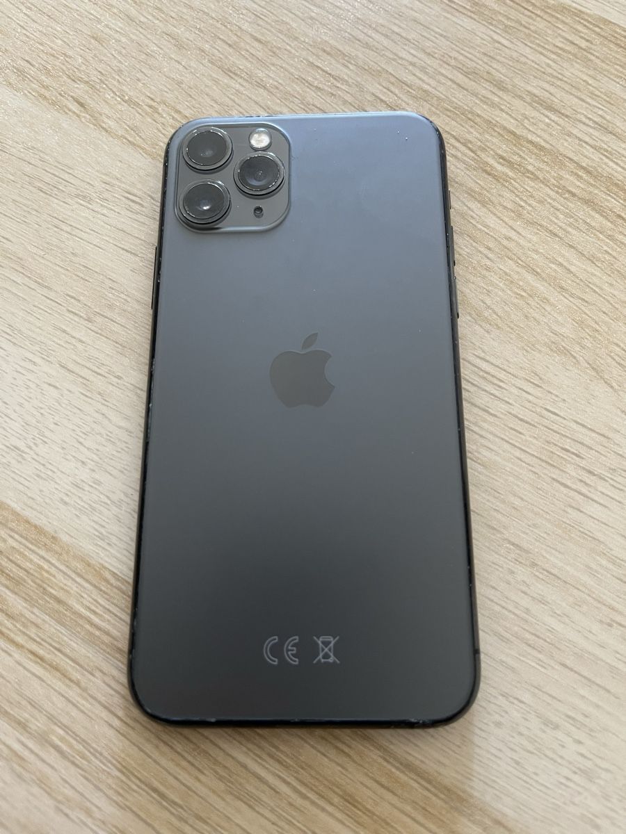 Apple Portables: IPhone 11 Pro 256gb  – Défectueux à Biel/Bienne par ham_wf9n