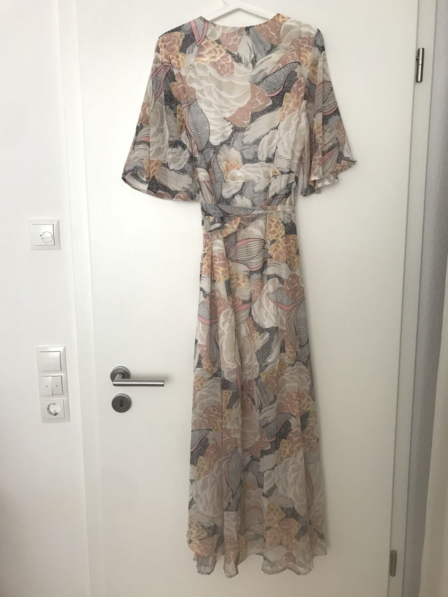 Vestiti: Maxikleid / Wickelkleid von Molly Bracken – Usato da Sarnen venduto da Lena-L 1