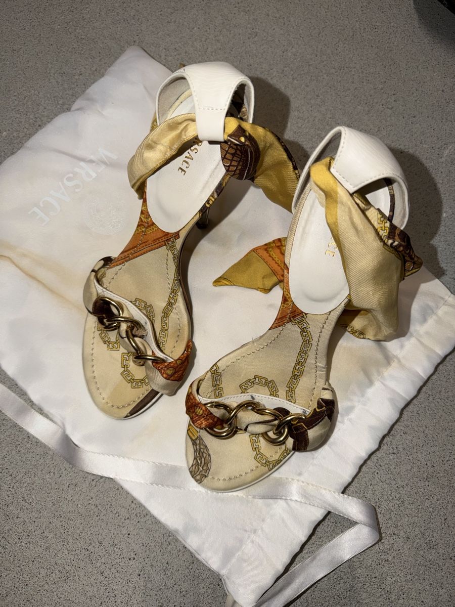 Versace Scarpe da donna: Versace Sandalen Scarf – Usato da Baar venduto da miami88mami