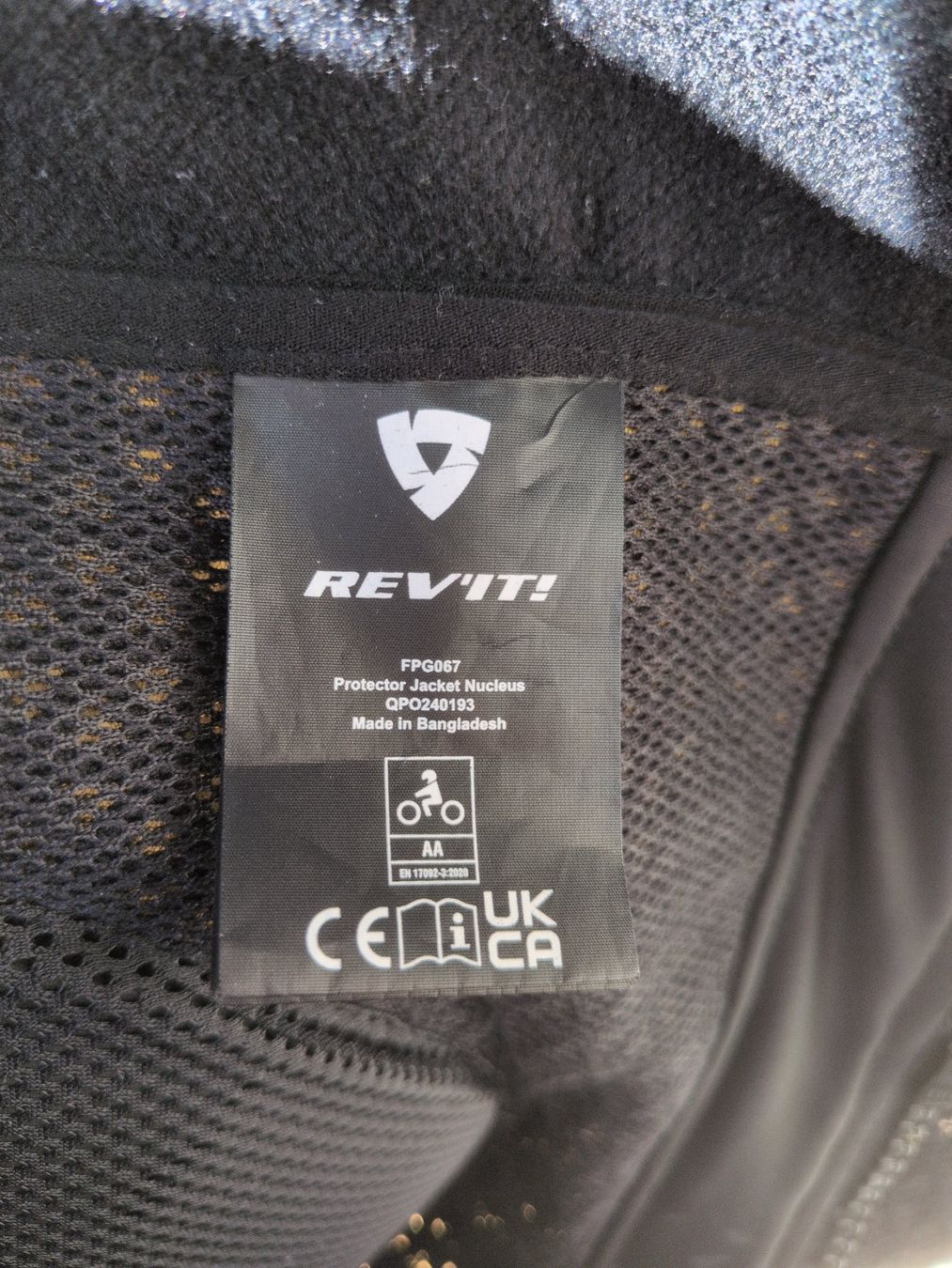 Giacche: Revit Nucleus Mesh Protektorenjacke (M) – Usato da Rüfenacht BE venduto da swalin 2