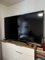 65 Zoll TV mit Blaustich funktioniert einwandfrei