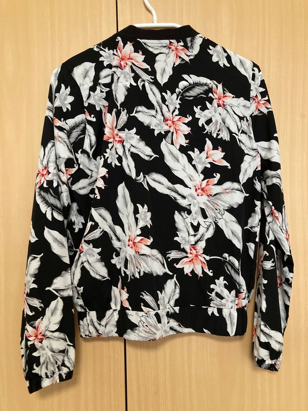 Tally Weijl Giacche: Geblümte Jacke Gr. 36 – Nuovo (secondo la descrizione) da Thun venduto da Vans_98 2