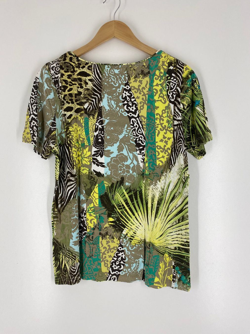 T-shirt: T-Shirt, Grösse 42 – Usato da Mülligen venduto da Chleeblatt1941 1