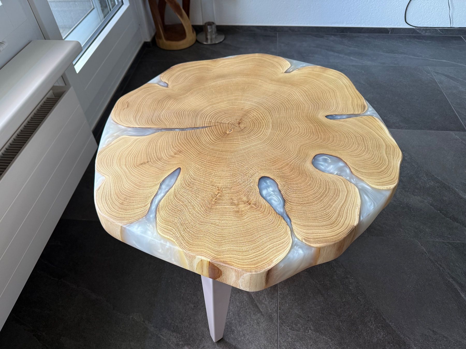 Tavoli: Handgemachter Couchtisch – Nuovo e nell'imballaggio originale da amriswil venduto da danihgt