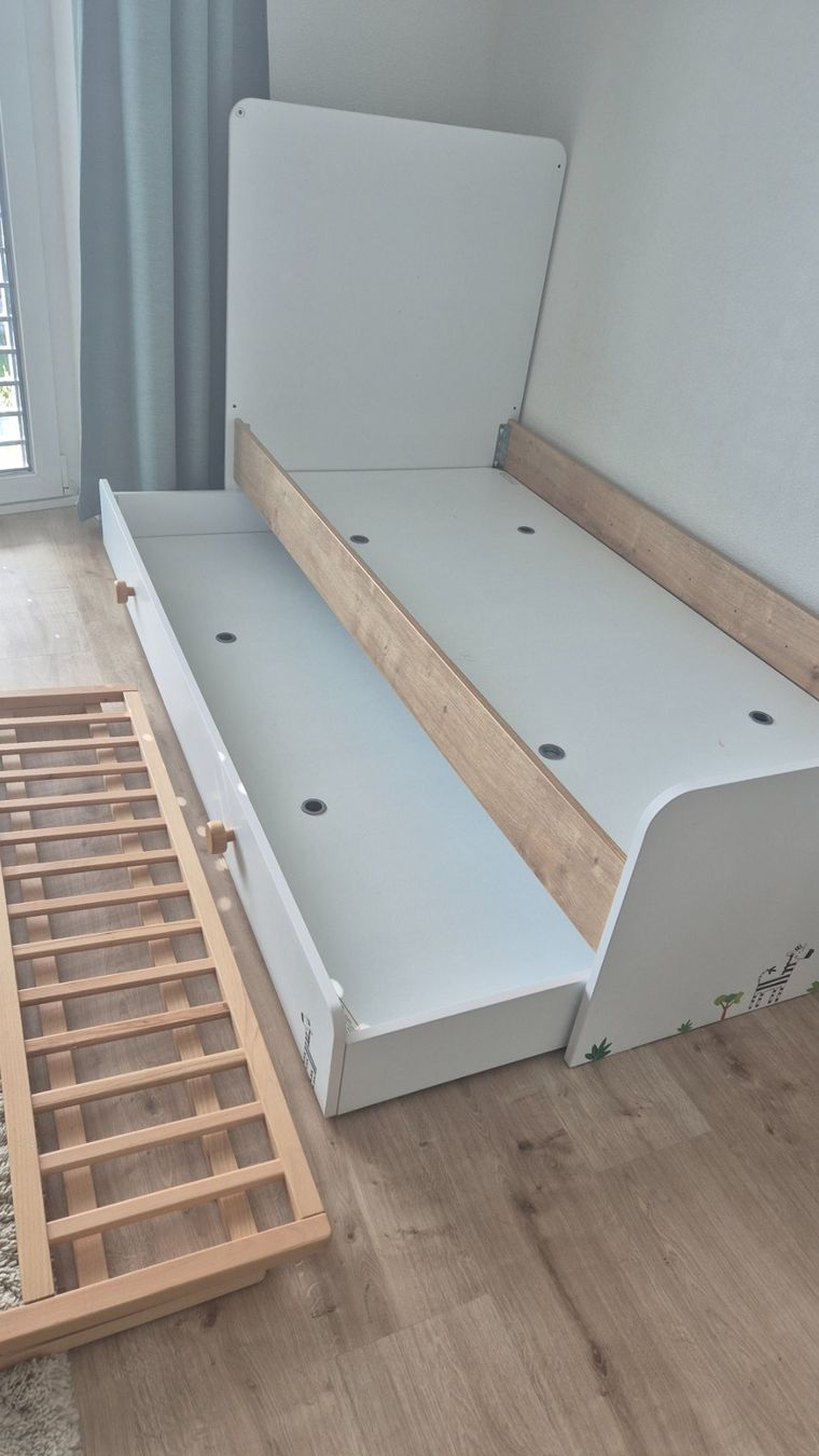 Letti: Kinderbett – Usato da Brügg BE venduto da Tub_san 2