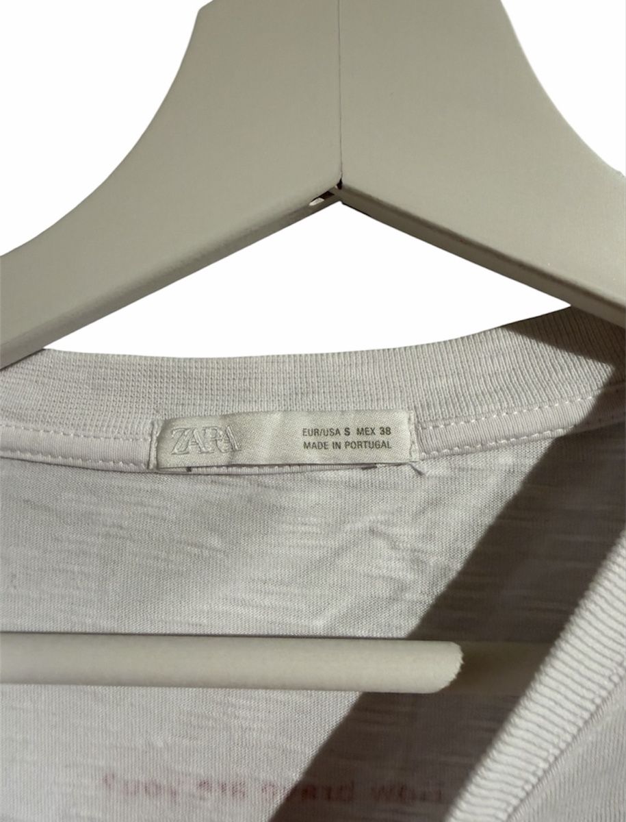 Zara T-Shirts: Zara T-Shirt Weiss S – Neu (gemäss Beschreibung) aus Ermenswil von nils.schreckenbauer 3
