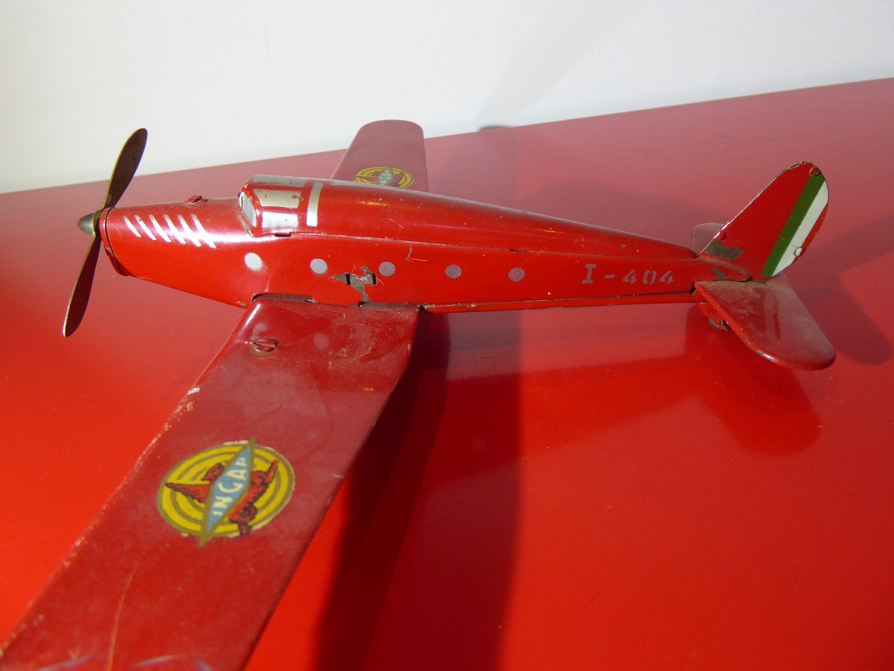 Modellbausätze & Standmodelle: Original Blechflugzeug Fa."Ingap" Italien 1940 – Gebraucht aus Aarau von didi512 1