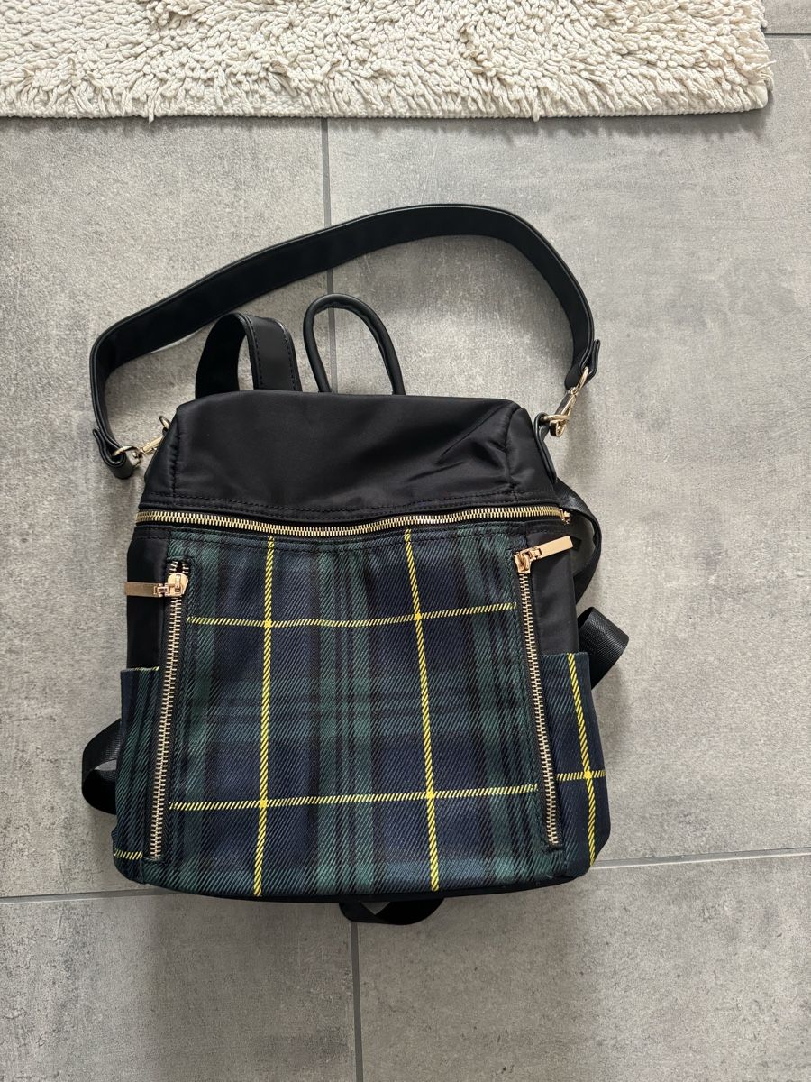 Zaini: Manor Rucksack – Usato da Schaan venduto da kri_tsw8