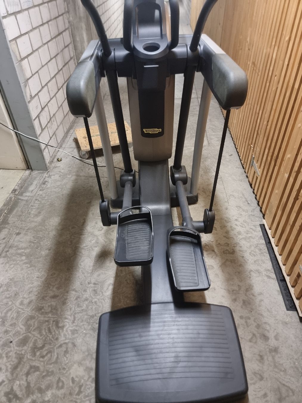Technogym Hometrainer: Crosstrainer TechnoGym Vario EXC 700  – Usato da Aarau venduto da Aboudx 1