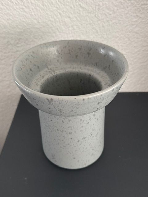 Vase & Récipients: Kähler Vase klein – D'occasion à Richenthal par zim_n6y7