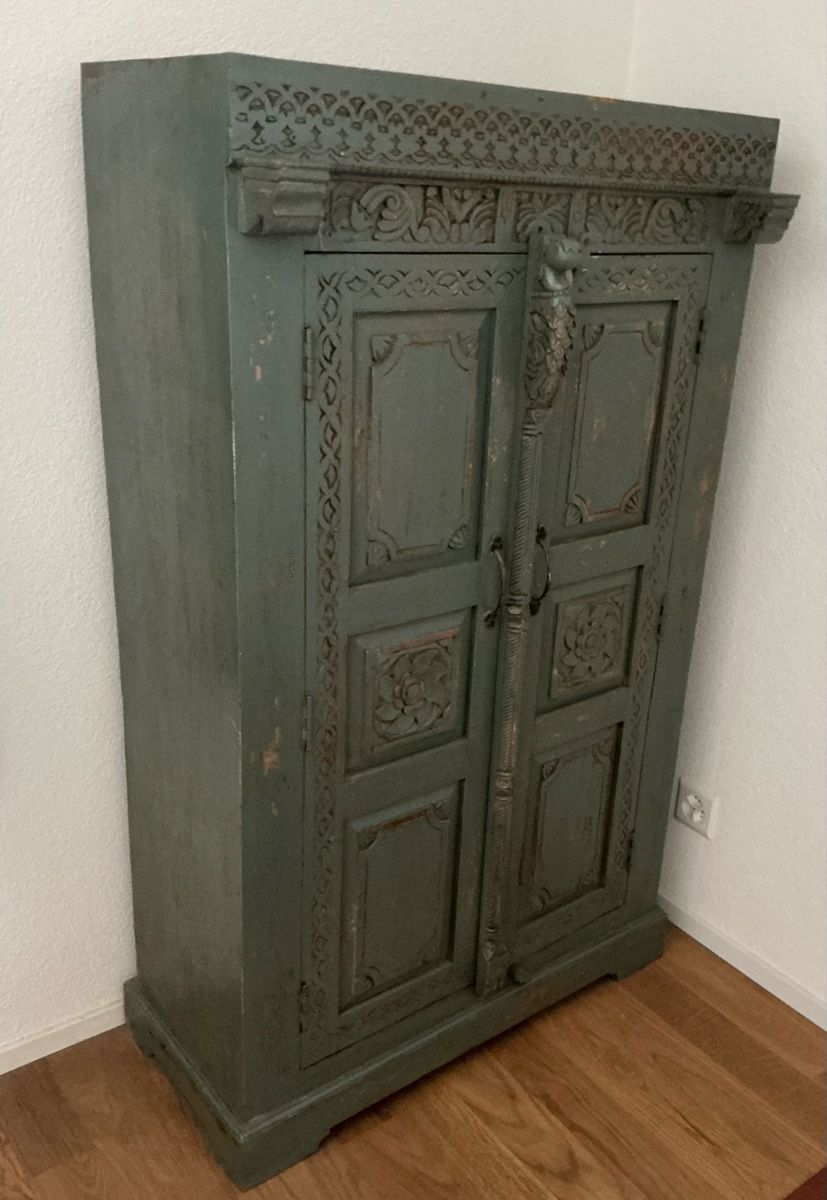 Cachet Armadi: Cachet Mangoholz Schrank – Usato da Niedermuhlern venduto da Mel_c 1