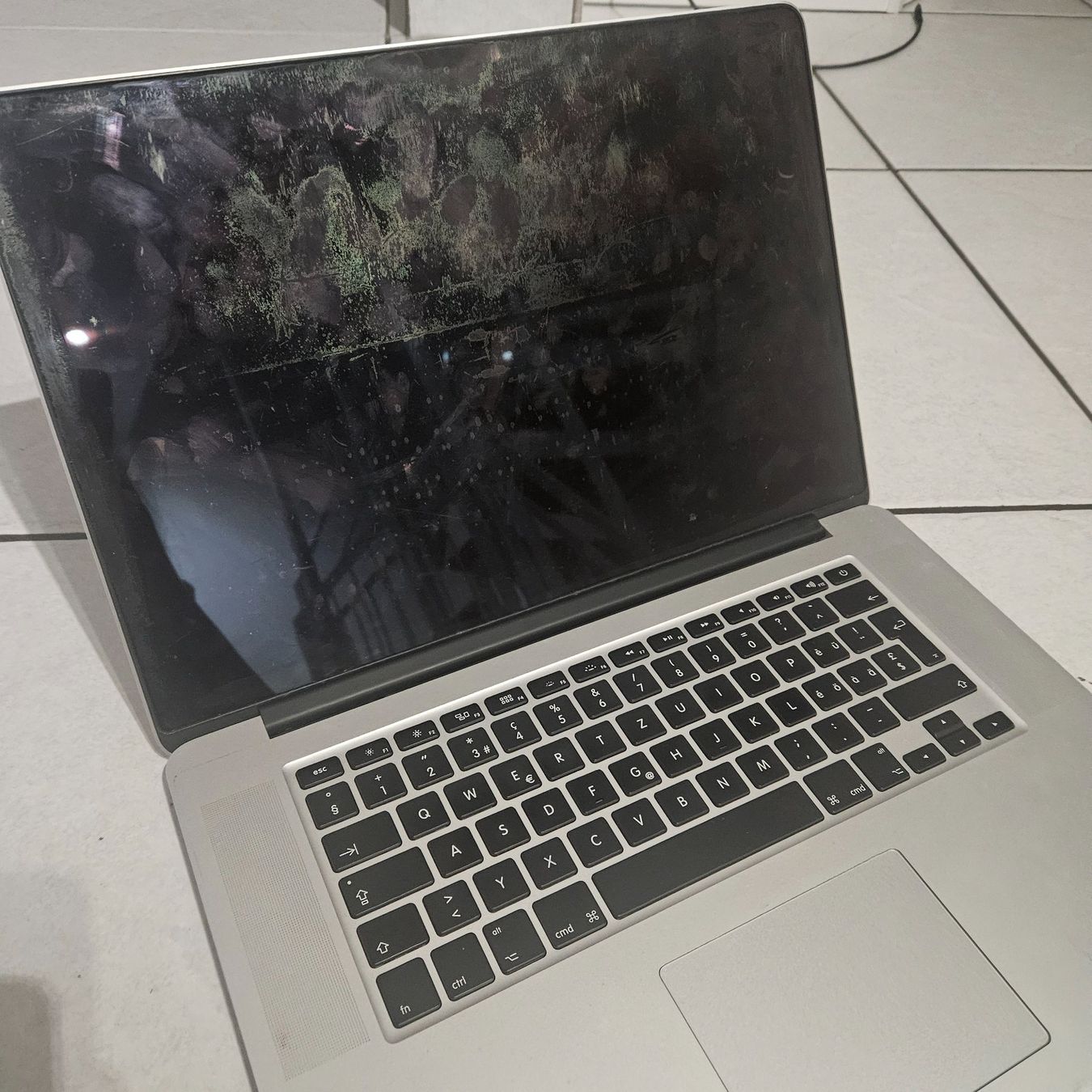 Apple Notebook: MacBook Pro – Usato da Aarwangen venduto da van_bsm8 5