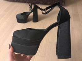 Medusa Aevitas Dupe Platforms - EU 39