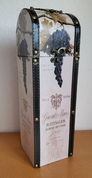 Weinkiste Holzkiste Geschenkbox Trauben Deko (Gebraucht) in Winterthur ...