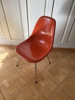 Herman Miller Fiberglas Stuhl