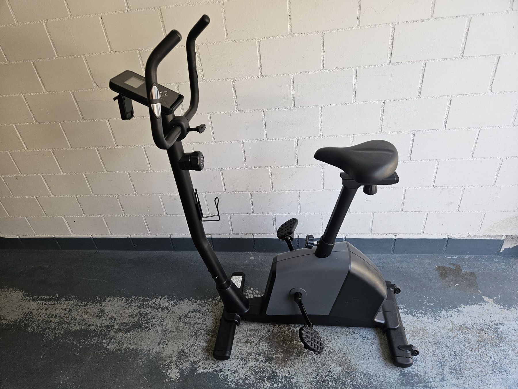 Aldi Hometrainer: Heimtrainer schwarz  – Gebraucht aus Ennetbaden von midewe 1
