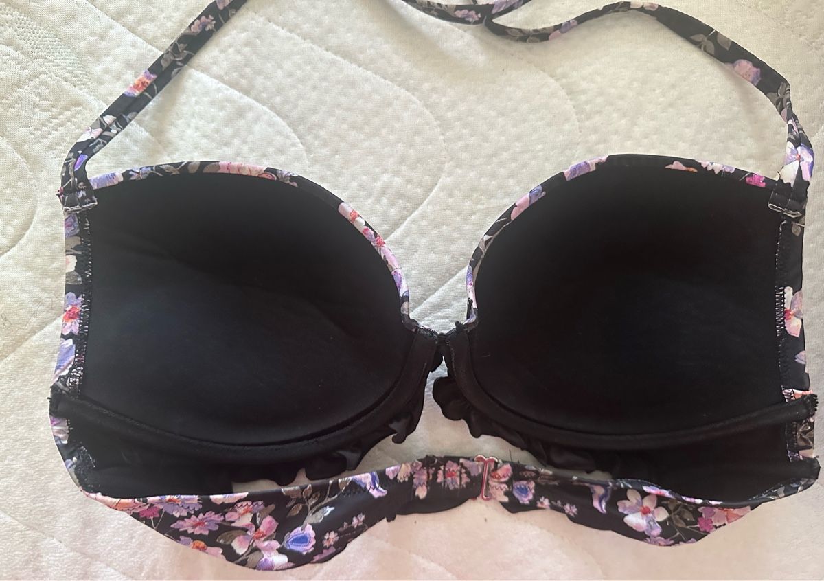 Costumi da bagno & Bikini: BIKINIOBERTEIL mit Blumenmuster. Gr. 80D – Usato da Flawil venduto da mar_9chb 2