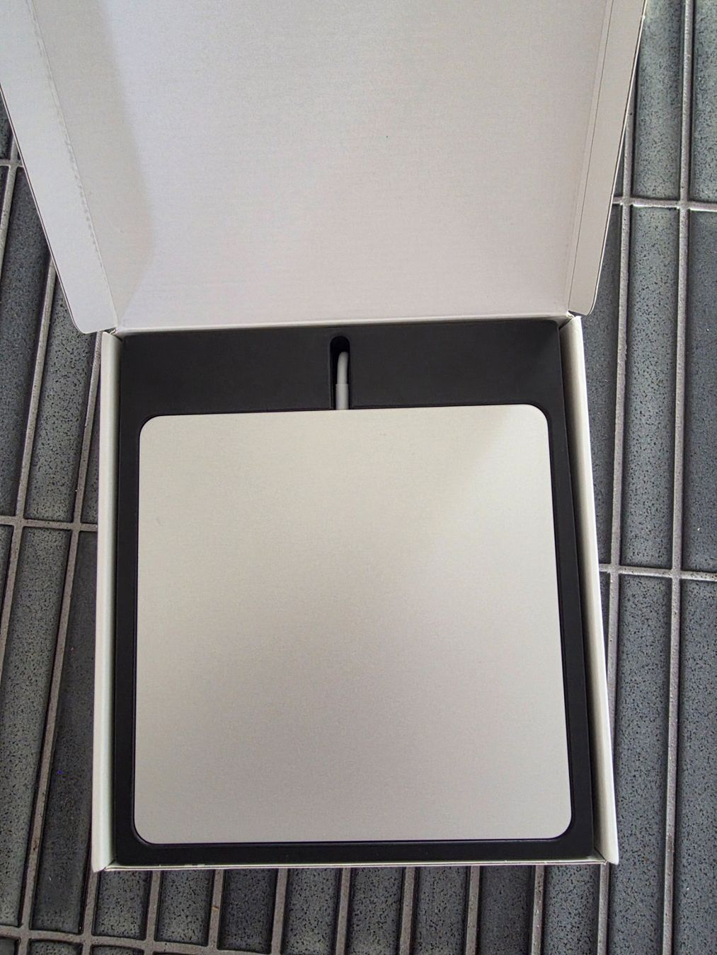 Apple Lettore multimediale & Streamer: Apple USB SuperDrive wie neu CD/DVD – Usato da Biberist venduto da Volo28 3
